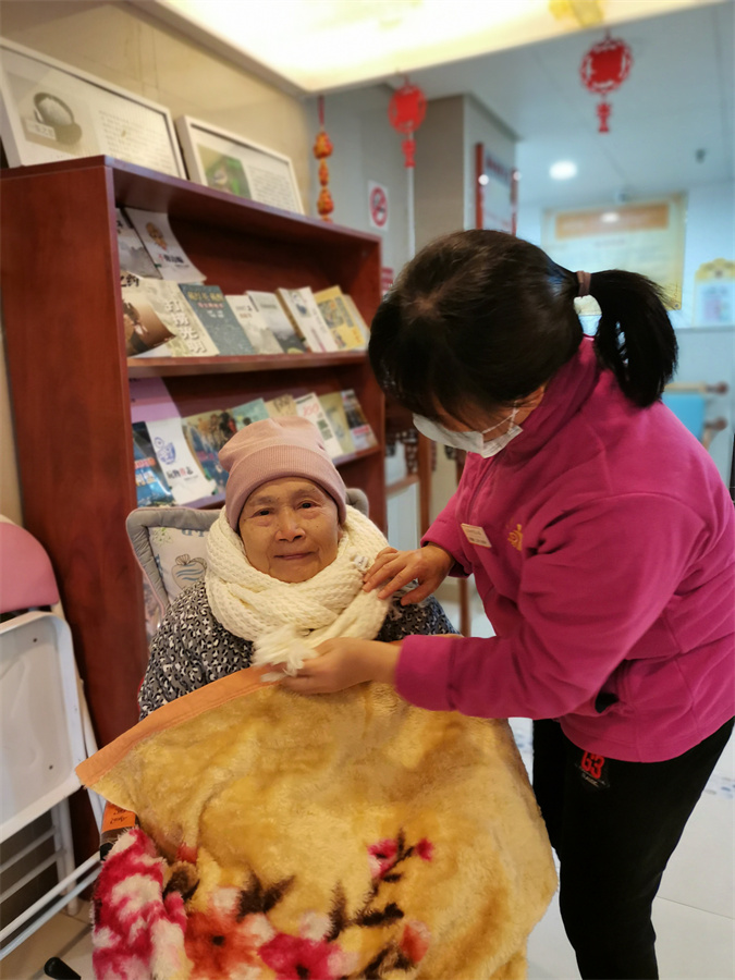 图1：及时添衣，御寒保暖就不再是难事.jpg