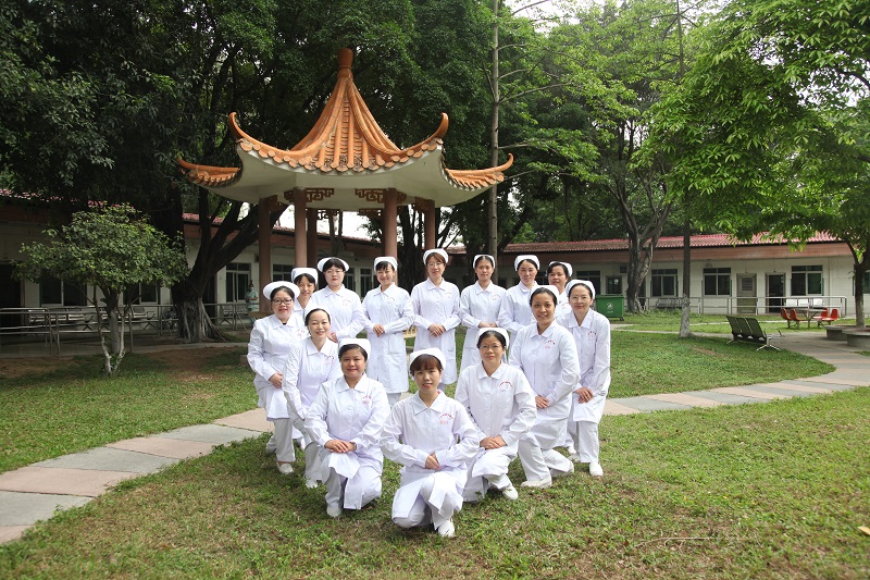 市51吃瓜
精神病院：好消息！老年病区荣获省“巾帼文明岗”称号.jpg